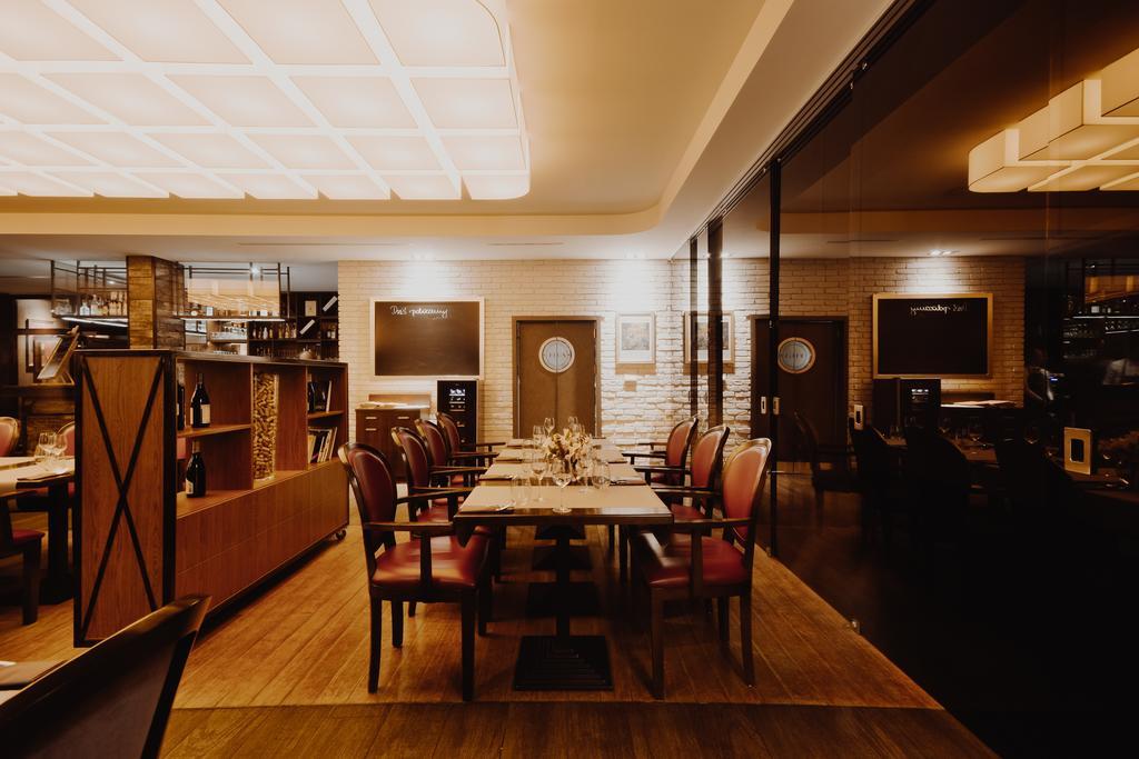Hotel Figa Plewiska Ngoại thất bức ảnh
